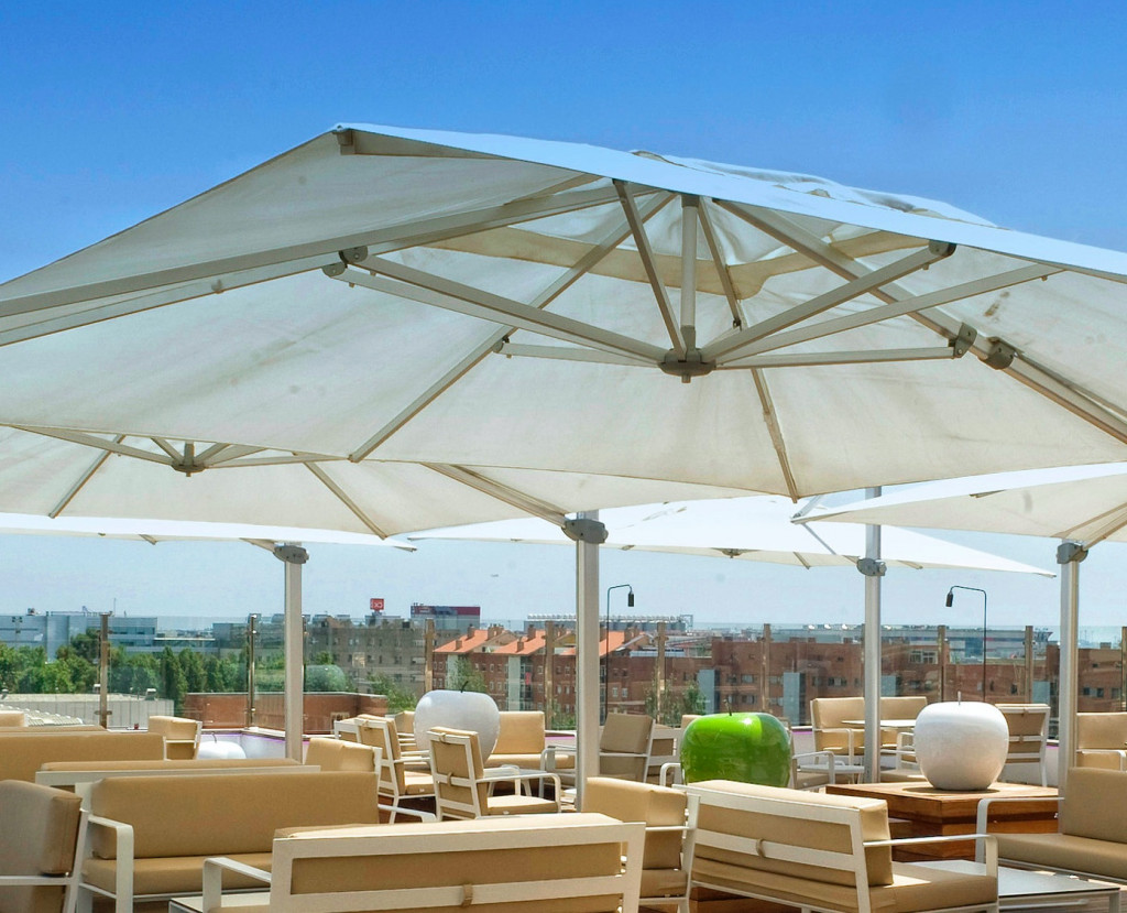 Terraza vistas el Prat hotel